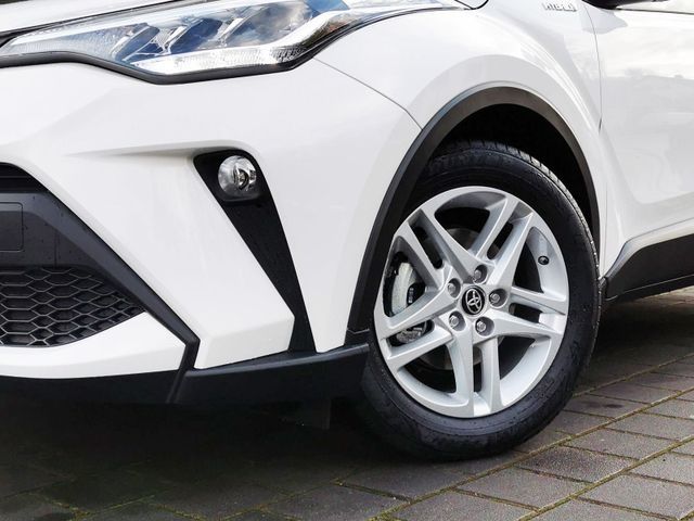Toyota C-HR 1.8 Hybrid Business Edition - Samsaru's Car Outlet