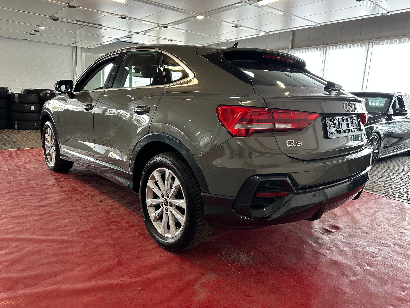 Audi Q3 Sportback 45 TFSI quattro - Samsaru's Car Outlet
