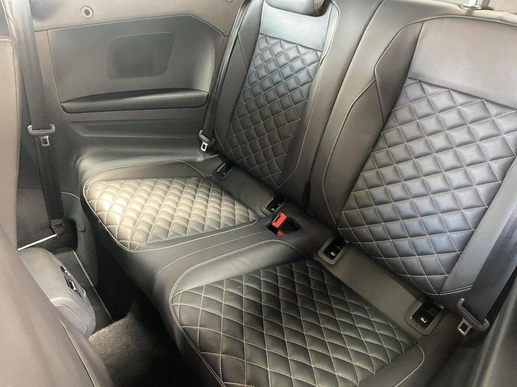 Volkswagen T-Roc Cabrio 1.5 TSI DSG R-Line - Samsaru's Car Outlet