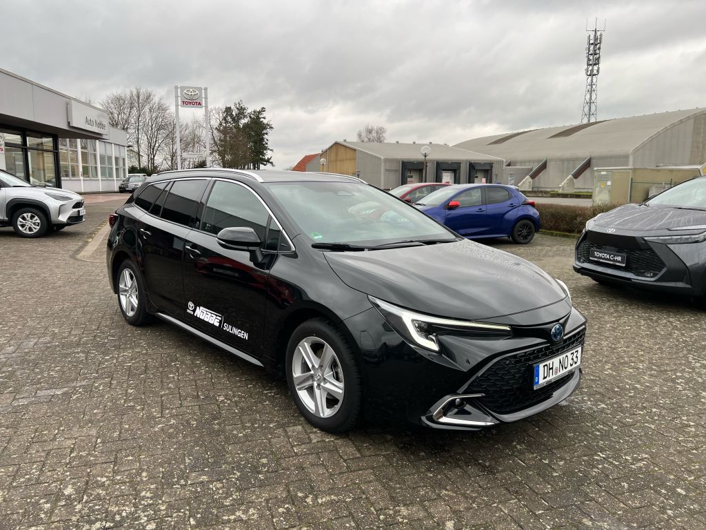 Toyota Corolla 1.8 Hybrid TS - Samsaru's Car Outlet