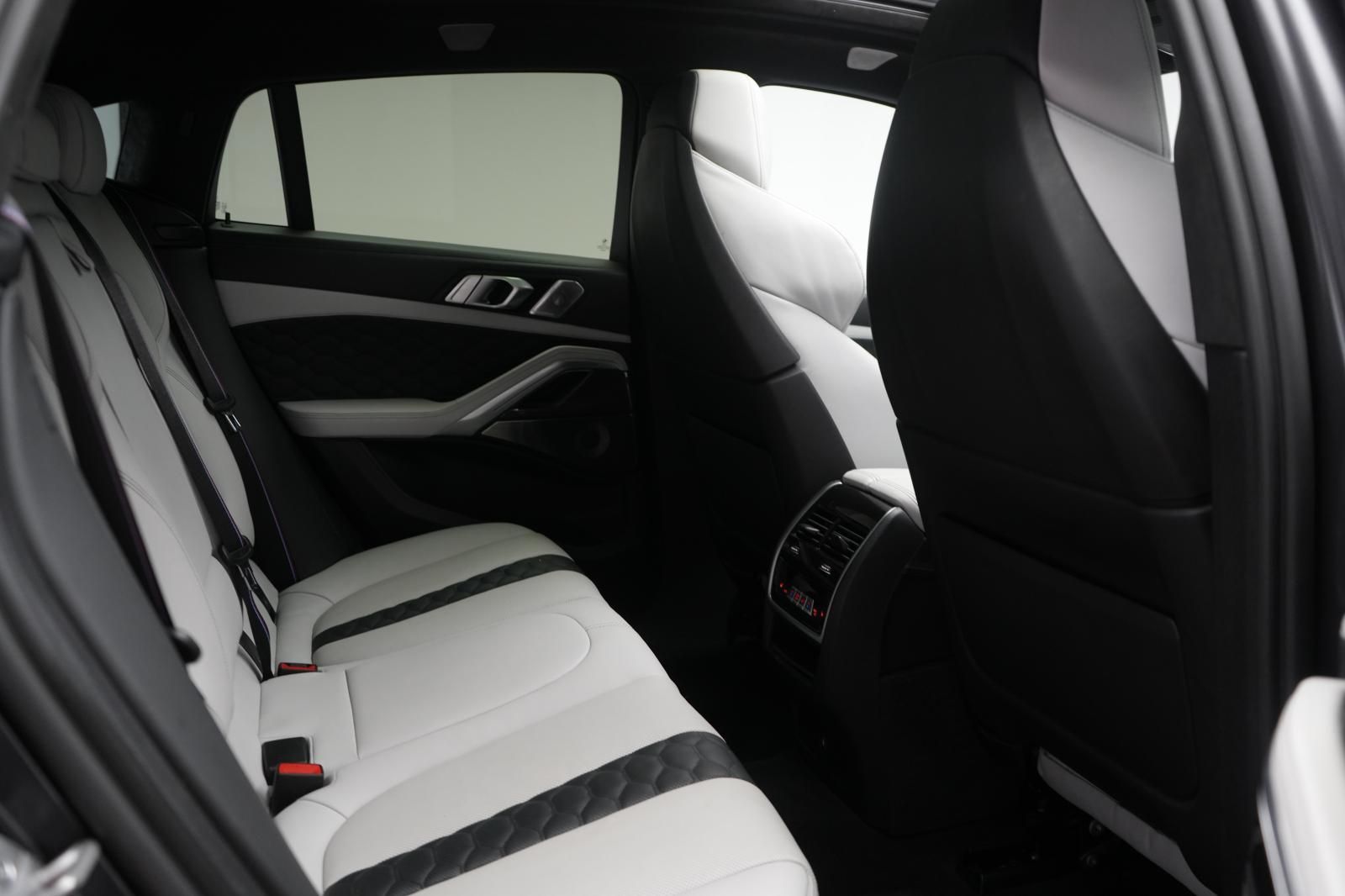 BMW X6 M Competition Leder/ACC/Kamera/HUD/Skytop/B&W