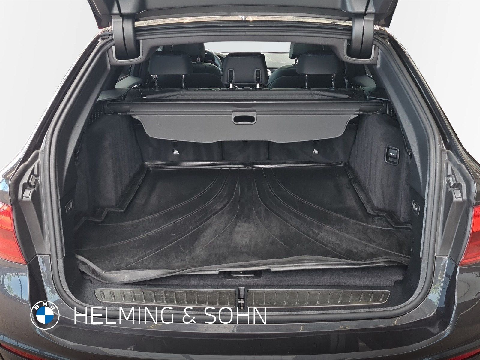 BMW 540d xDrive Touring M-Sport Head-Up HK HiFi Pano