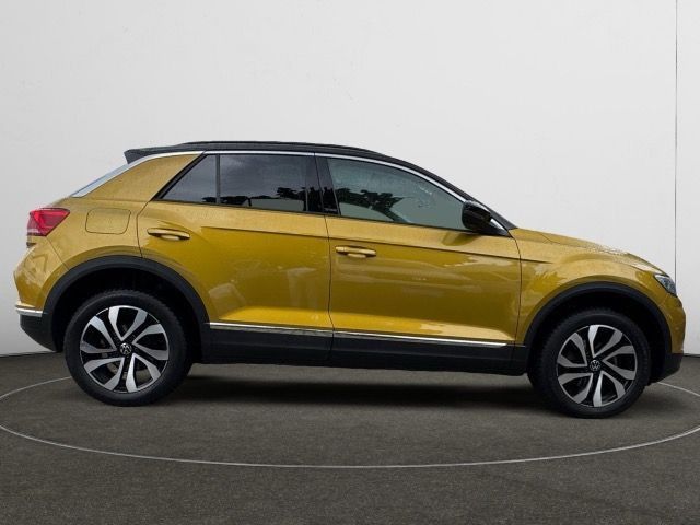 Volkswagen T-Roc 1.5 TSI DSG Active - Samsaru's Car Outlet