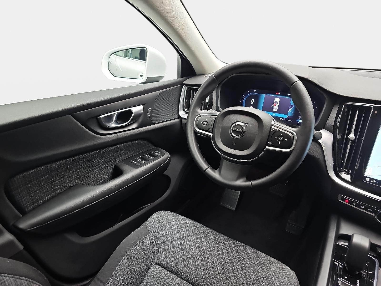 Volvo S60 B4 AUTO. CORE NAVI LED GOOGLE KAMERA LM17