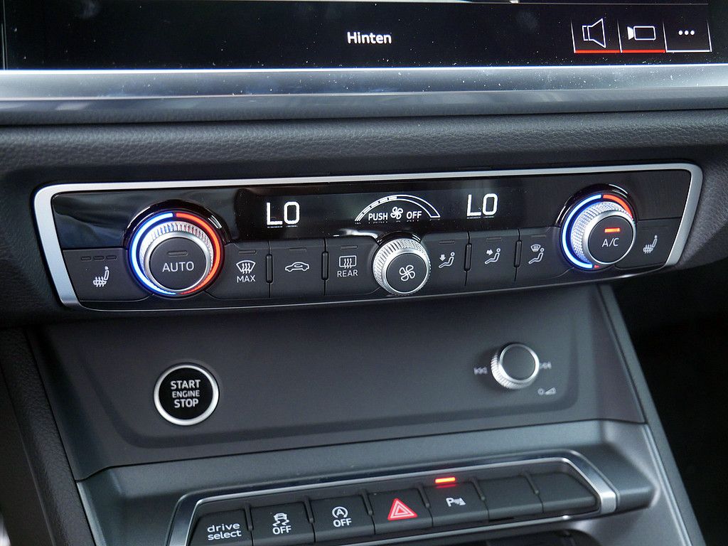 Audi Q3 45 TFSI quattro S line SONOS+AHK+NAVI+KAMERA+