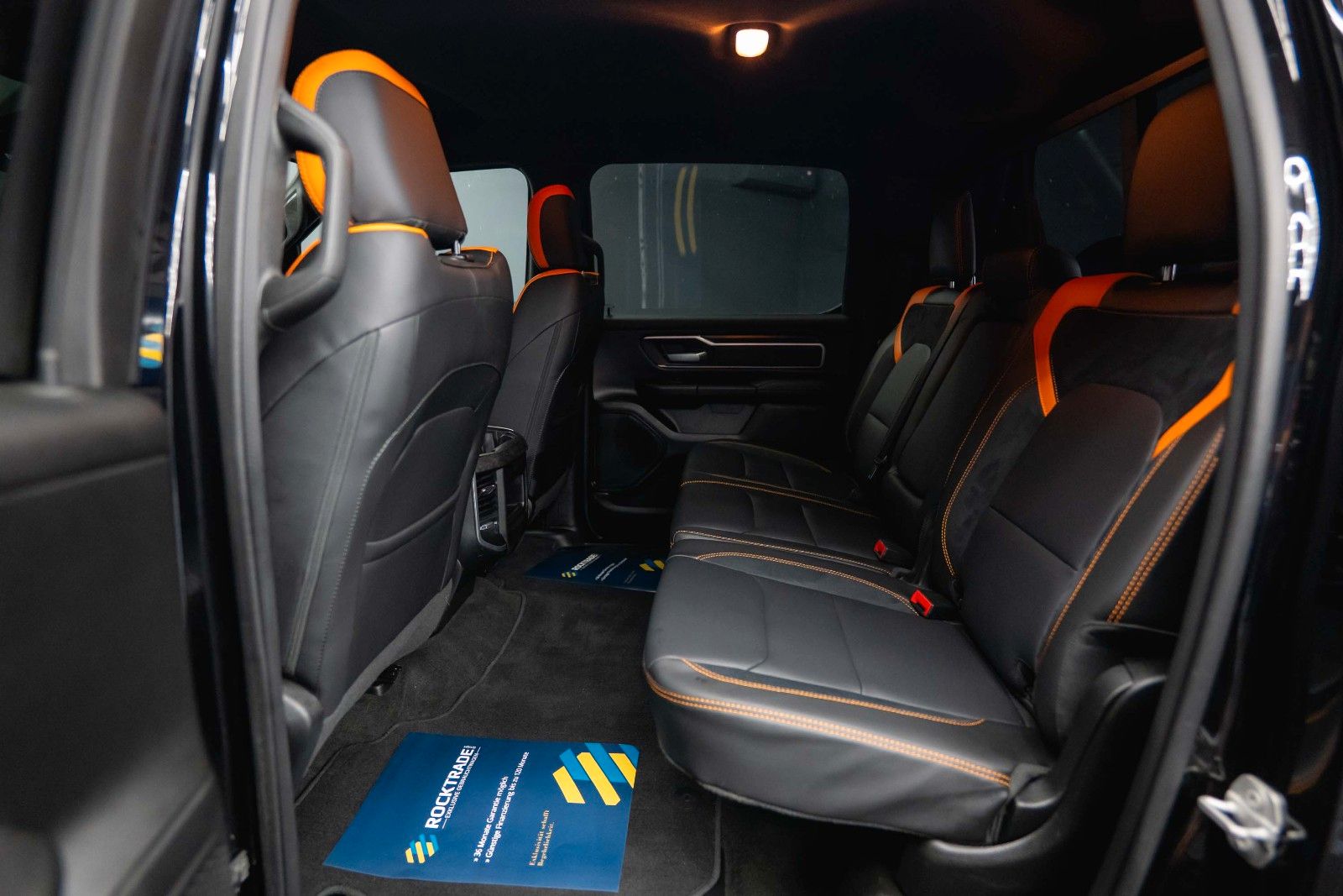 Dodge RAM 5.7 V8 HEMI 4x4 OFFROAD Night-Paket *LED*19%