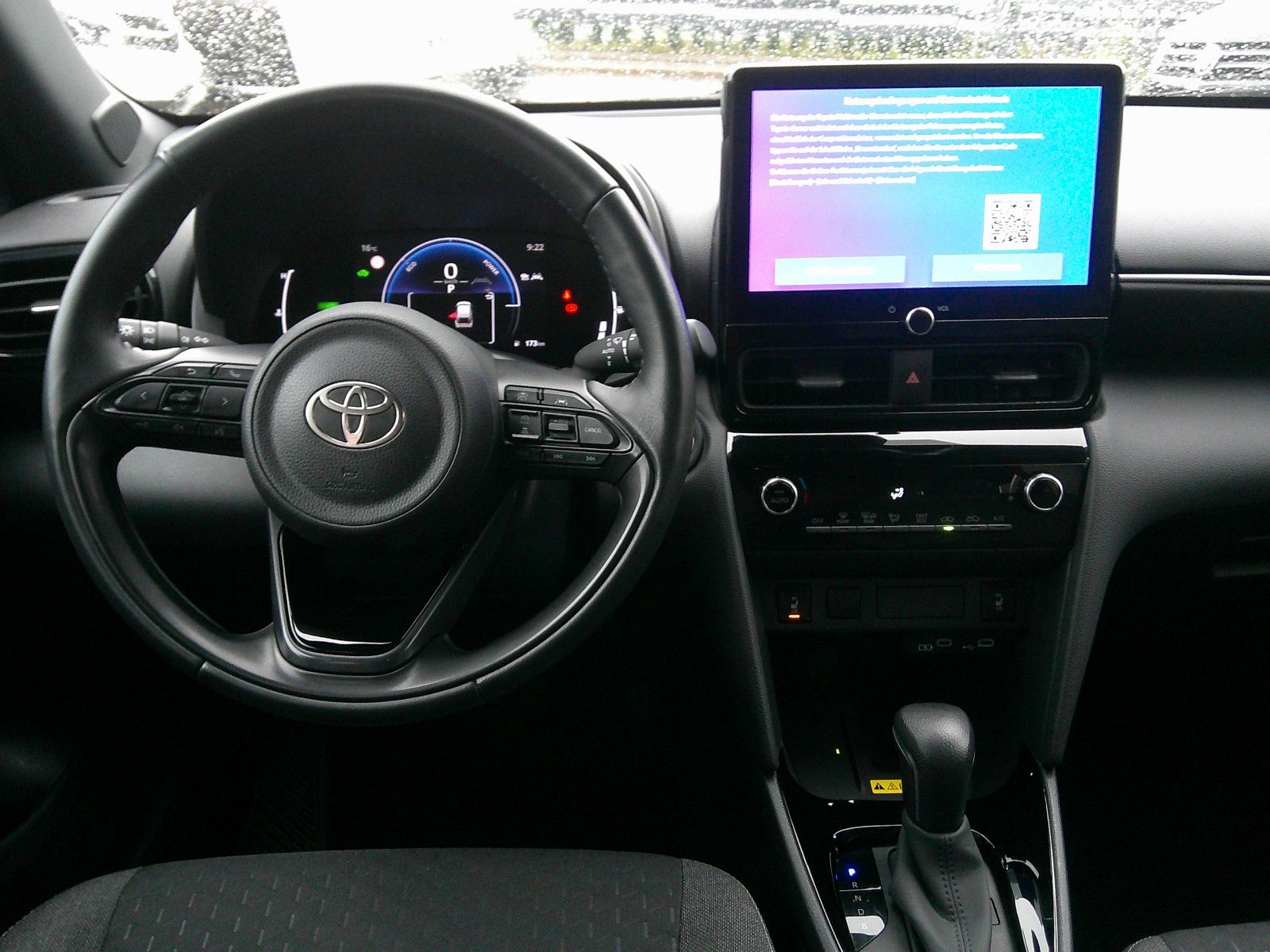 Toyota Yaris Cross Hybrid FWD Team Deutschland
