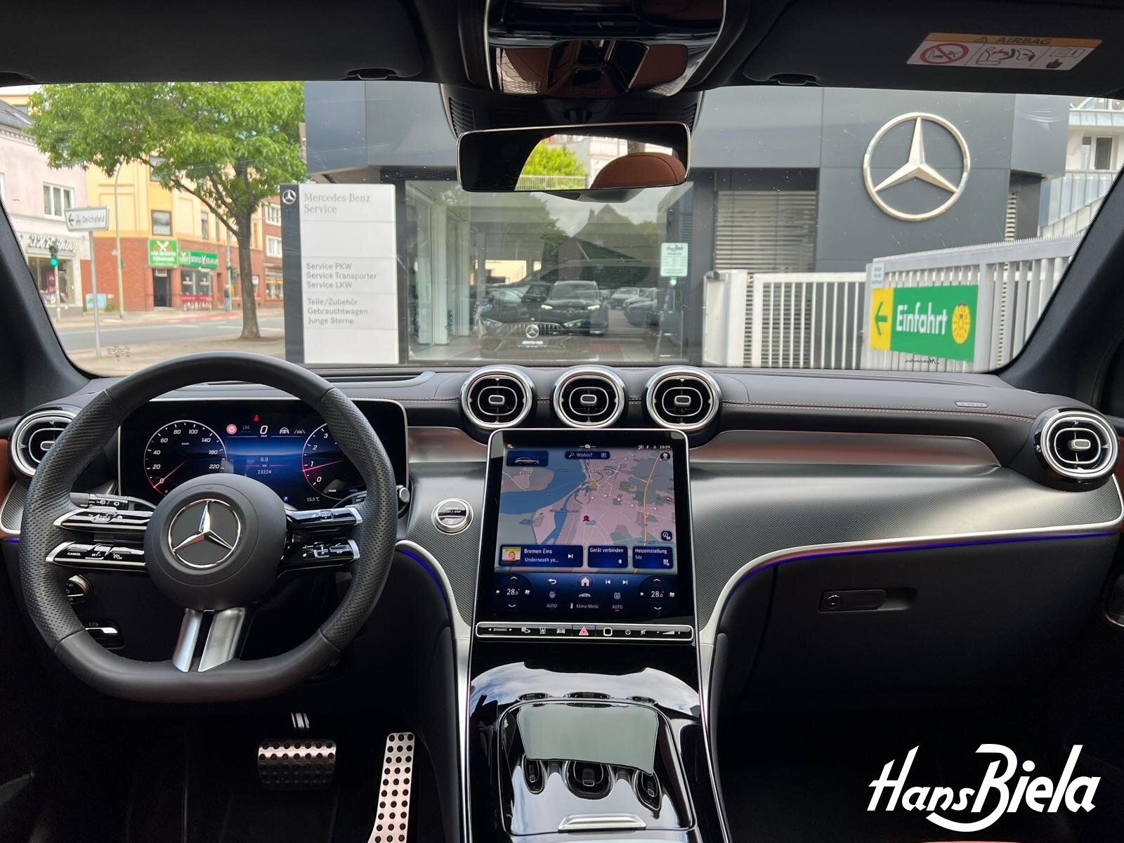 Mercedes-Benz GLC 300 4M AMG/Prem+/20"/Pano/Bur/Multi/AHK/360°