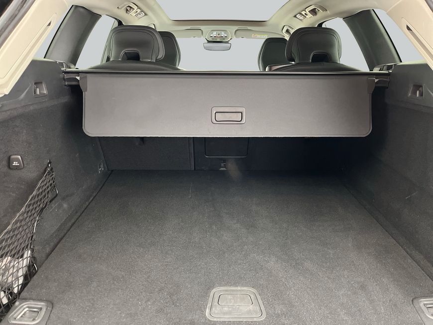 Volvo XC60 B5 B AWD Ultimate Dark