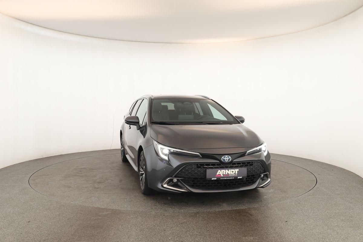Toyota Corolla Touring Sports 2.0 CVT Team D Navi Kam