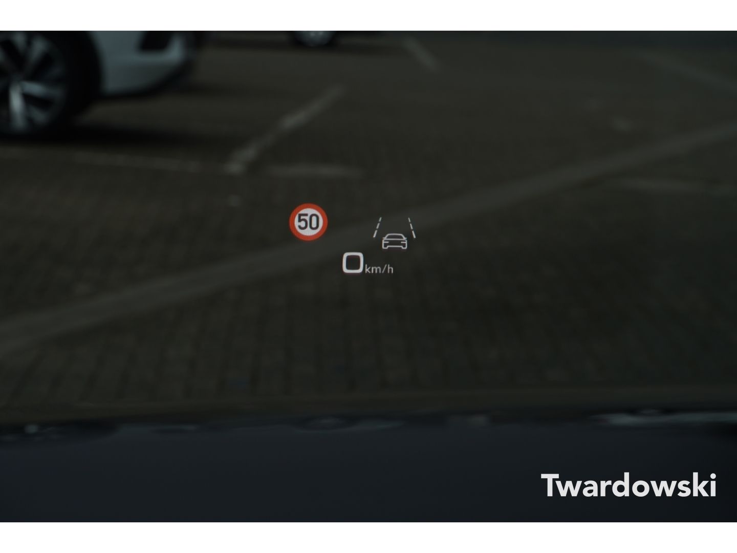 Audi Q8 50 TDI S line Pano HUD Matrix 23'' B&O AHK 36