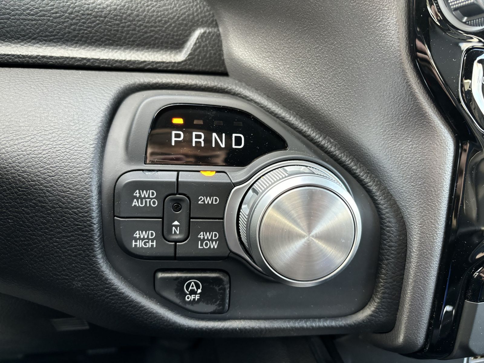 Dodge RAM 1500 Laramie Crew Cab *LPG* MY 2025