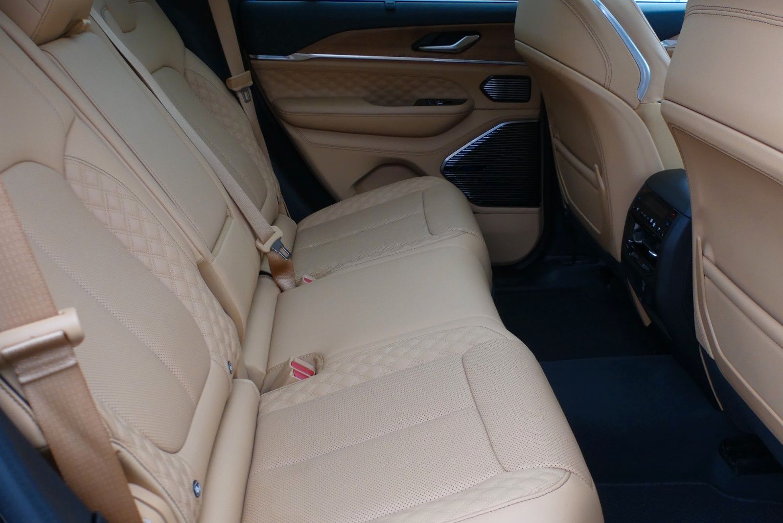 Jeep Grand Cherokee Summit Reserve Plug-In-Hybrid 4xe