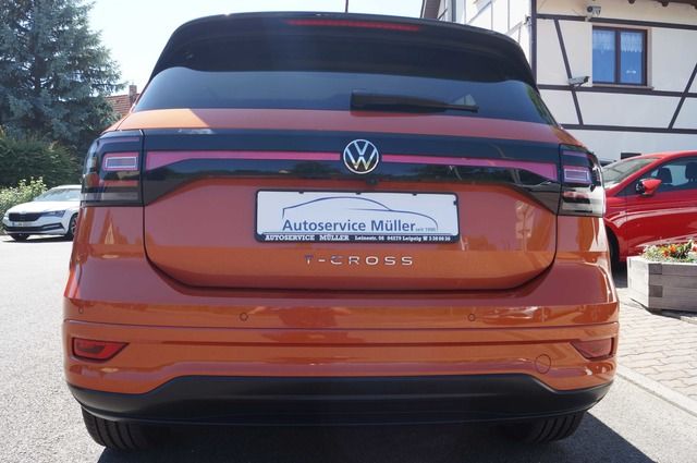 Volkswagen T-Cross R line - Samsaru's Car Outlet