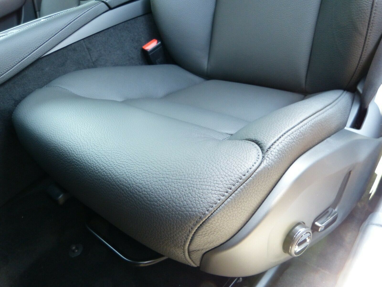 Volvo S 90 T4 Autom. Momentum*Business*Licht*