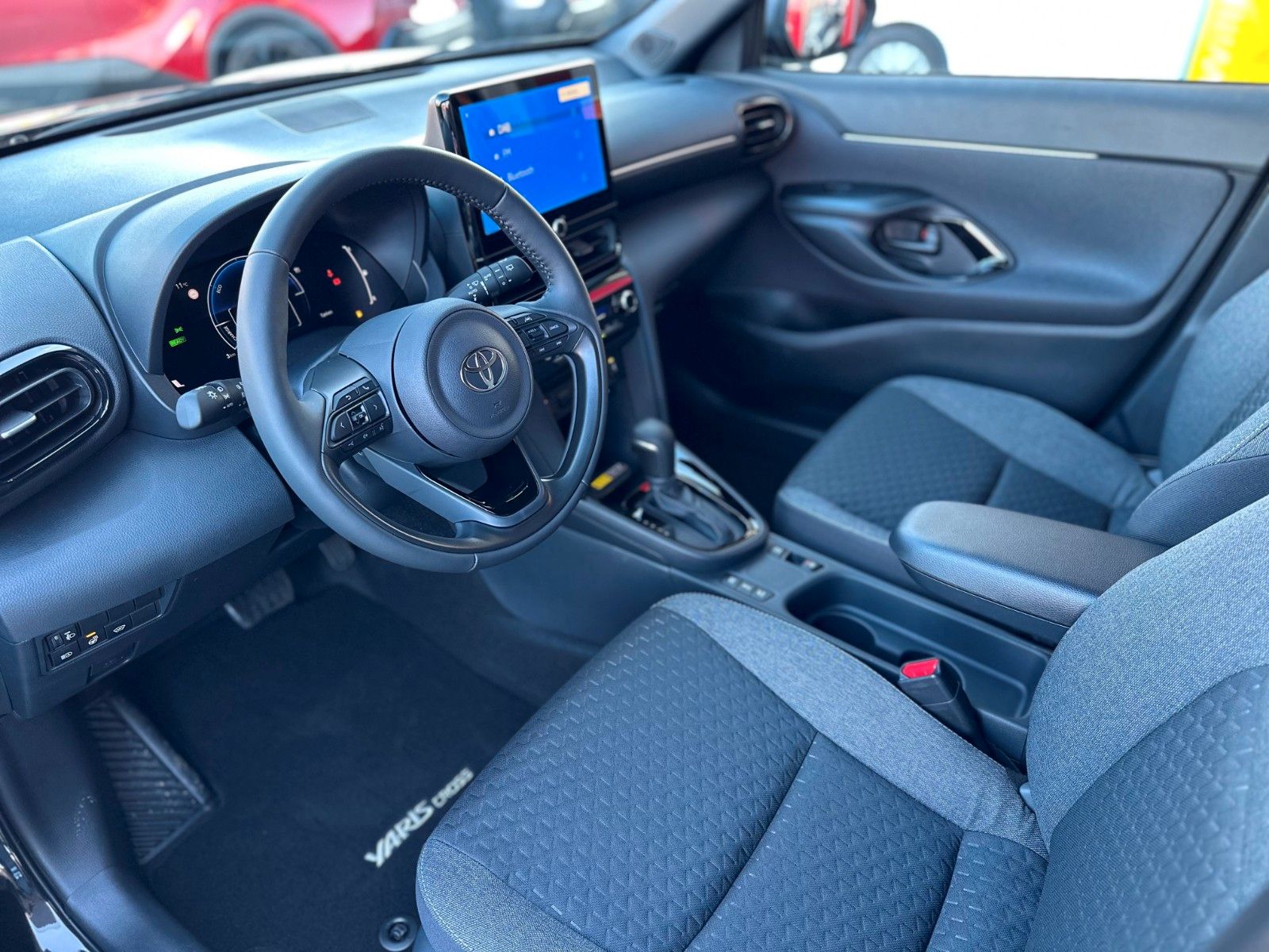 Toyota Yaris Cross Hybrid Teamplayer, NAVI,LED,SITZ-HZG