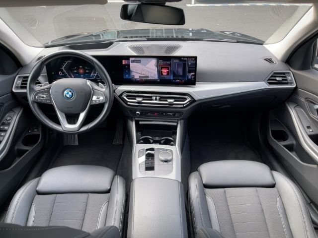 BMW 320 e Touring - Samsaru's Car Outlet