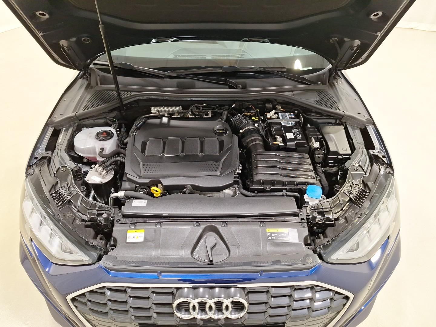 Audi A3 2.0 TDI 35 S tronic S-line ACC|Sound|Navi|LED