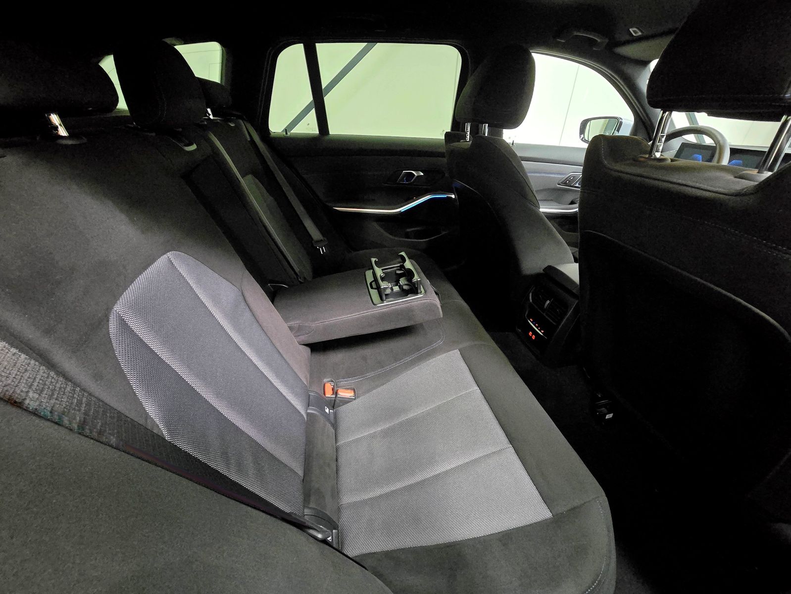 BMW 320d xDrive M Sport *As.Prof.*HuD*LED+*