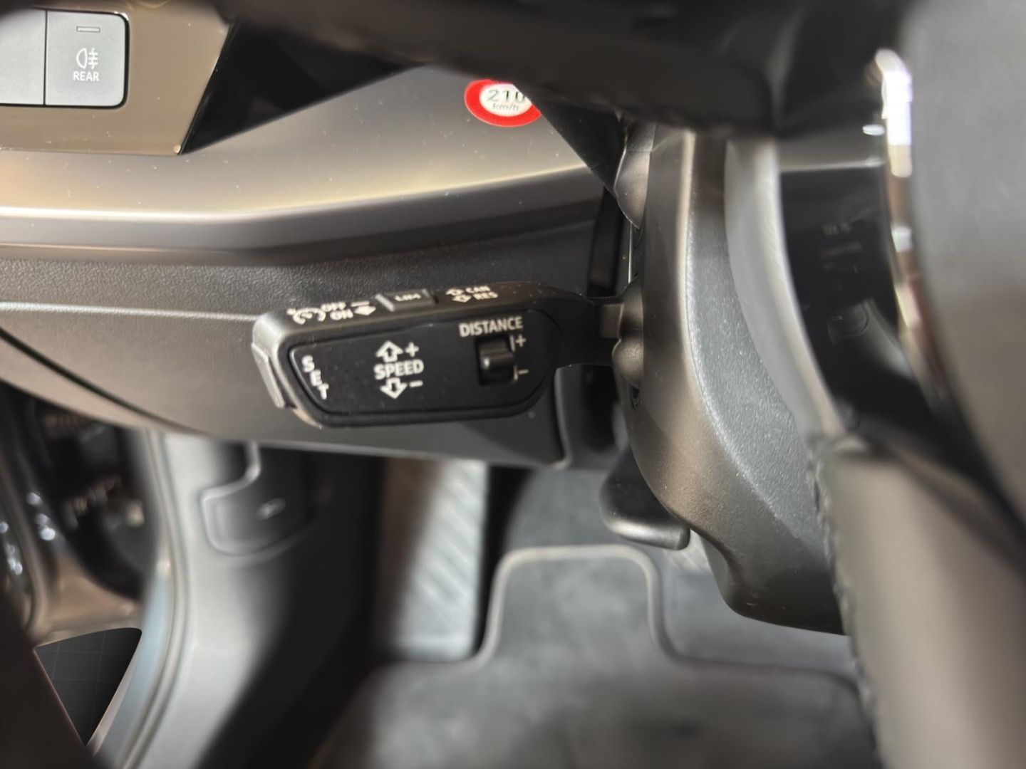 Audi A3 Sportback 35 1.5 TFSI advanced Alu LED AHK Sm