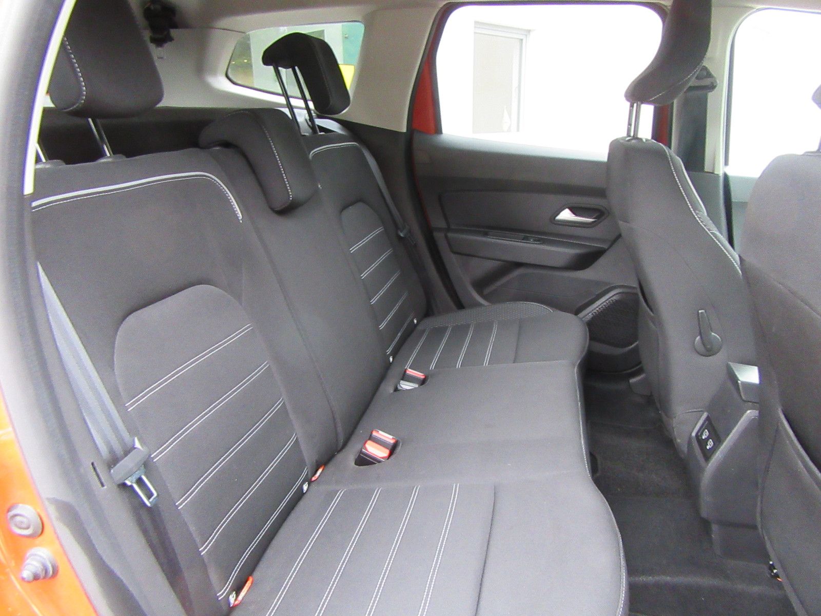 Dacia Duster II TCe 150 Prestige 4WD - Samsaru's Car Outlet