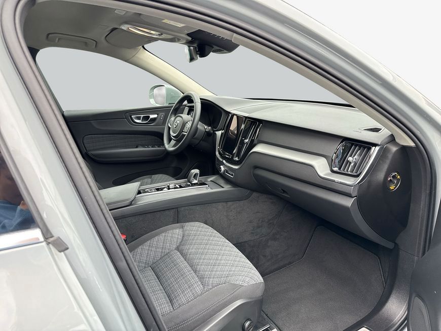 Volvo XC60 B5 B AWD Core