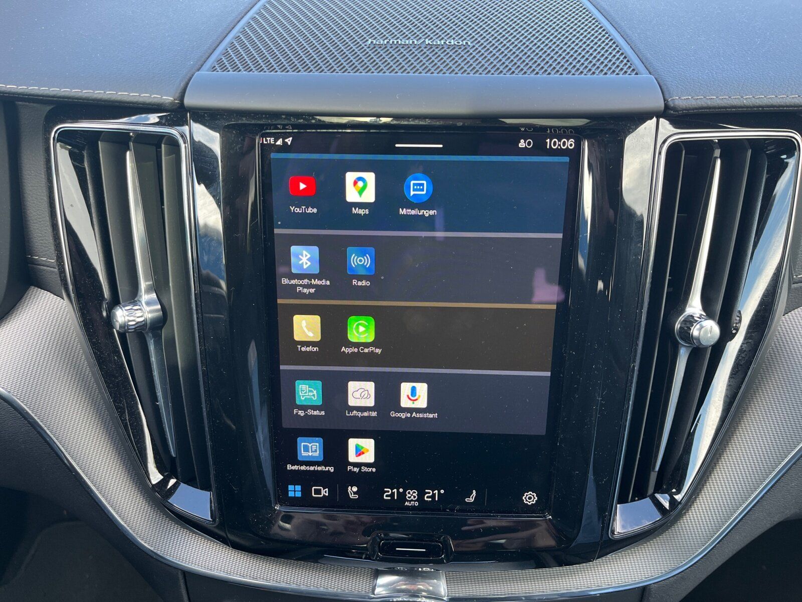 Volvo XC 60 T8 AWD Ultra Dark (EURO 6d) NAVI+SITZH+LED