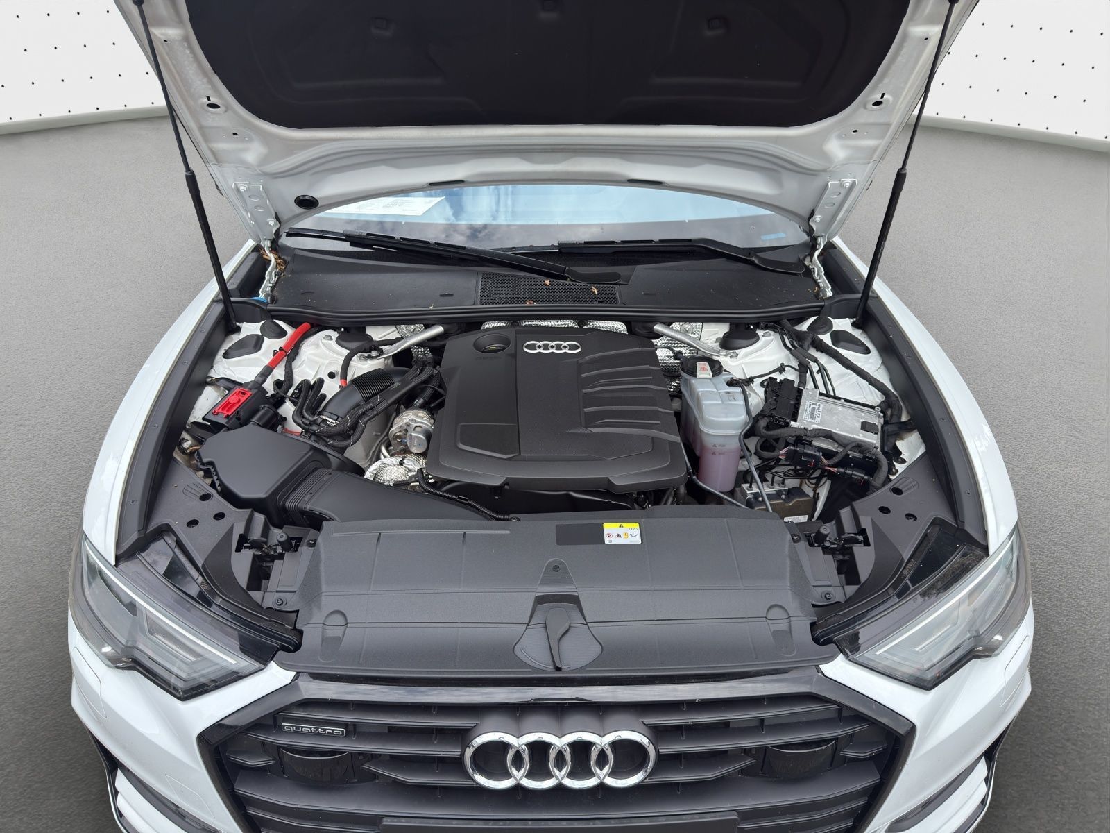 Audi A6 Avant 40 TDI quattro sport - Samsaru's Car Outlet