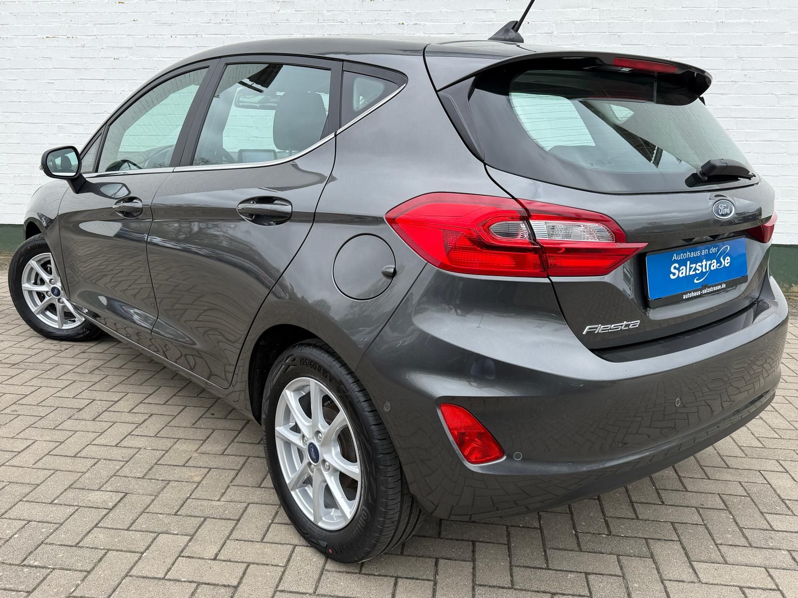 Ford Fiesta Titanium Autom*LED*ACC*RFK*WiPa*Navi*PDC*