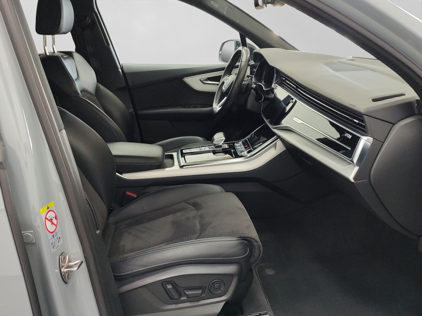 Audi Q7 50 TDI Q S LINE MATRIX AHK 360  OPS BuO LM21