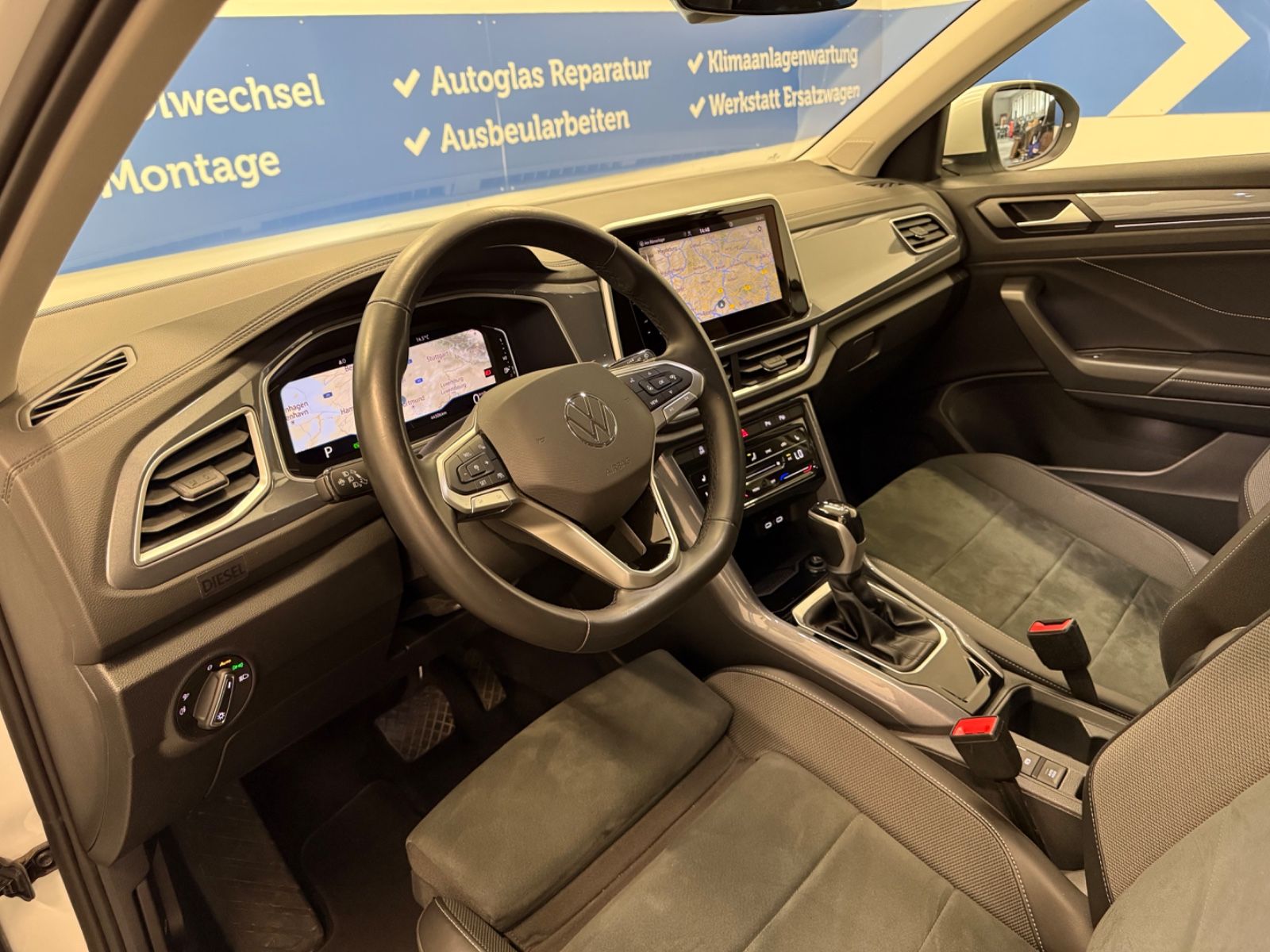 Volkswagen T-Roc 2.0 TDI DSG VirtuCock - Samsaru's Car Outlet