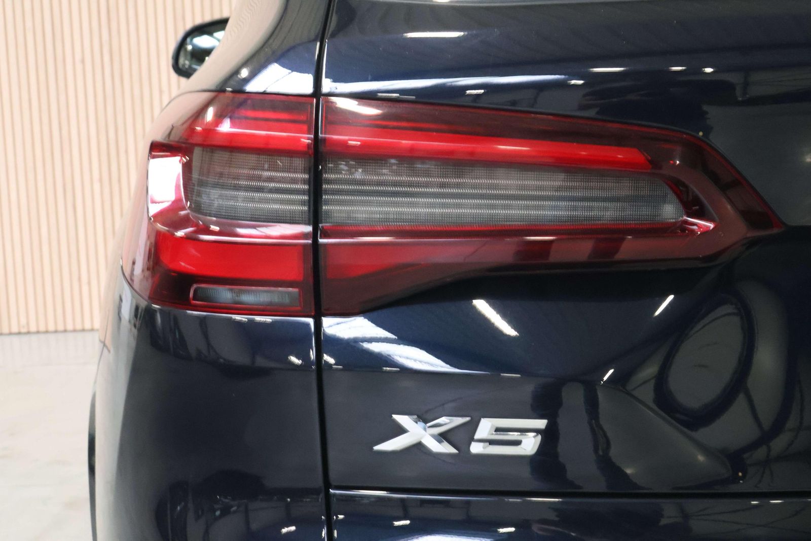 BMW X5 X5 xDrive45e| M-pakket| AHK| HUD| DAB| Pano|