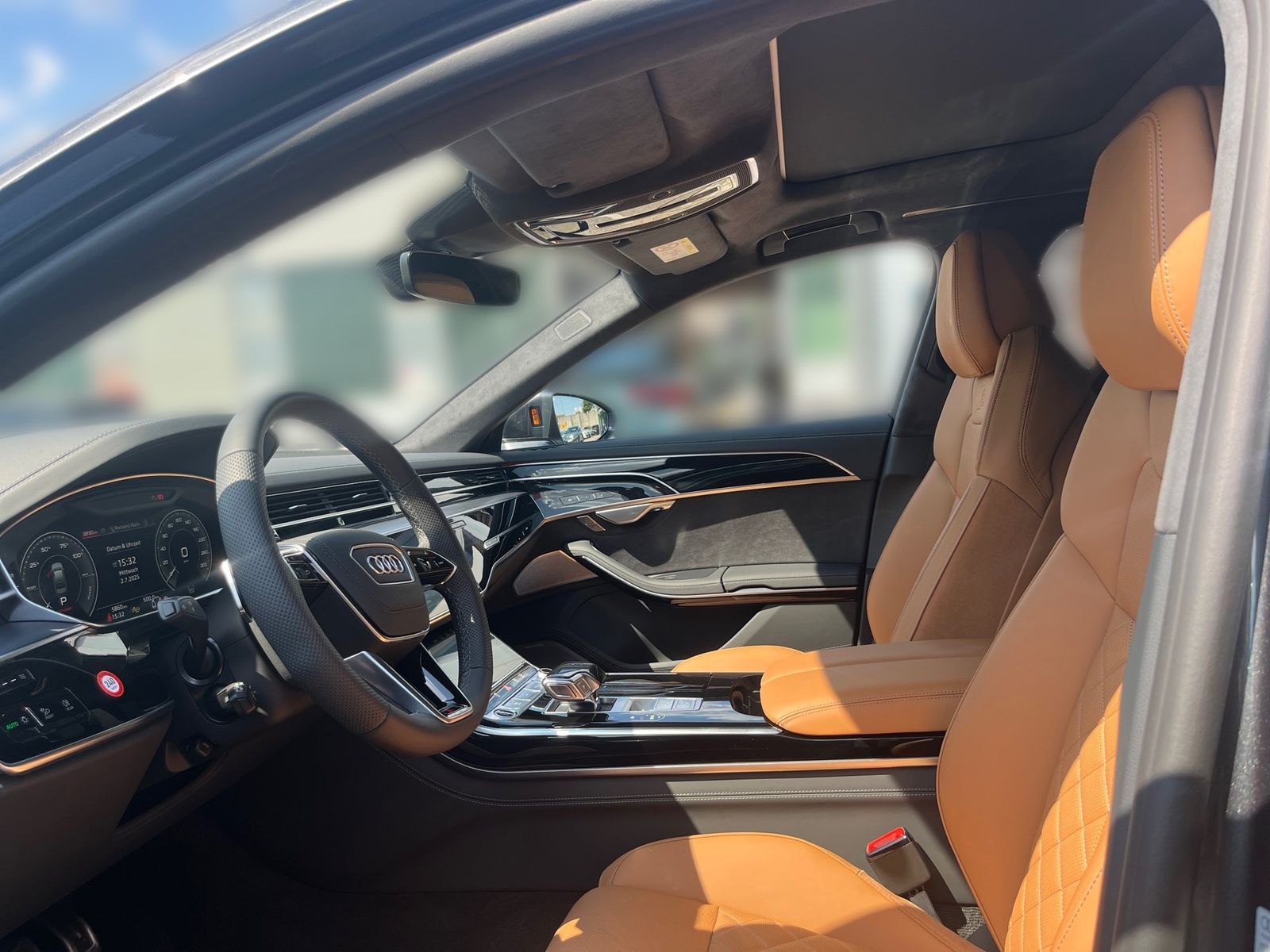 Audi A8 lang 3.0 TFSI quattro - Samsaru's Car Outlet