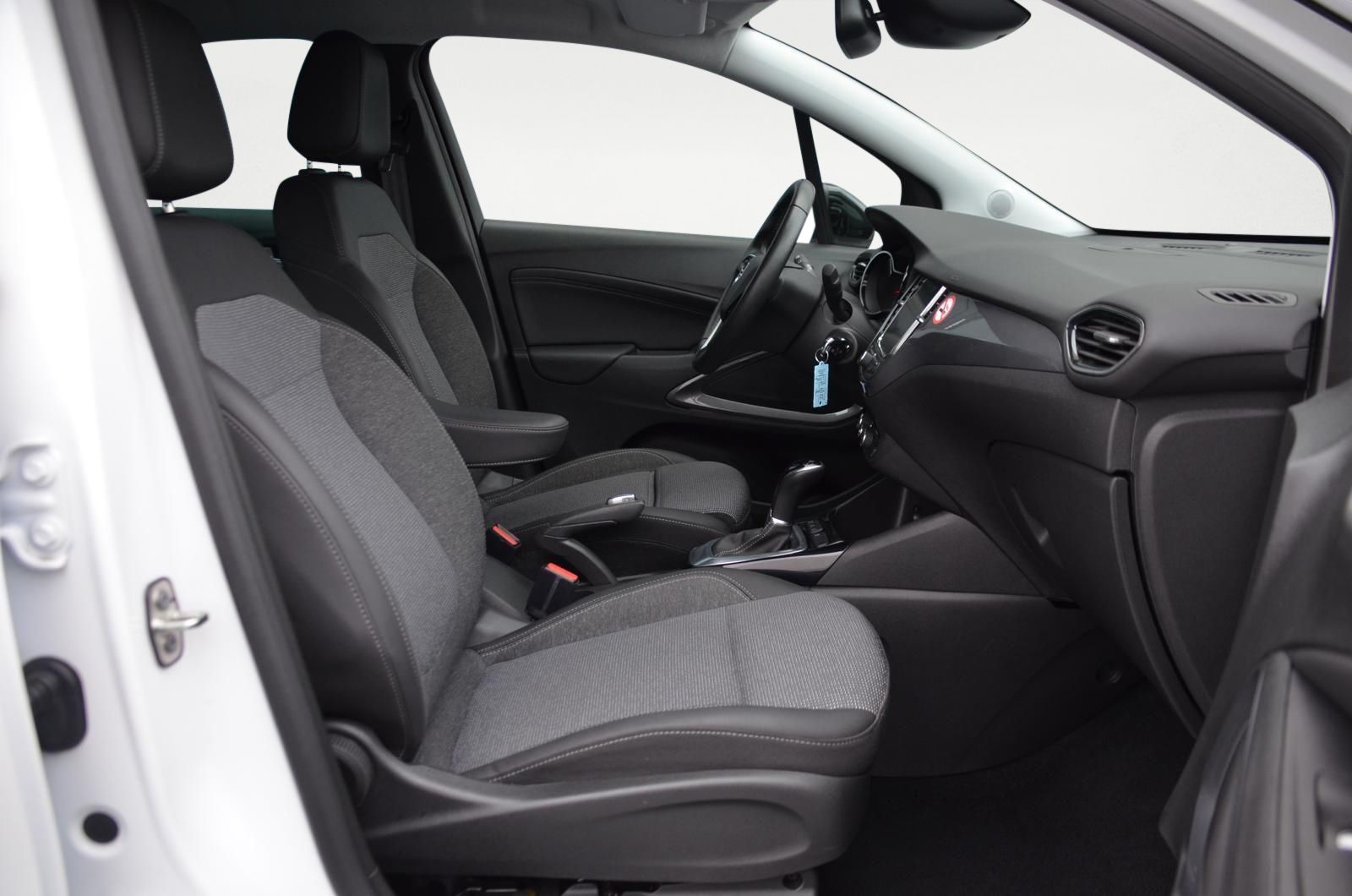 Opel Crossland - Samsaru's Car Outlet