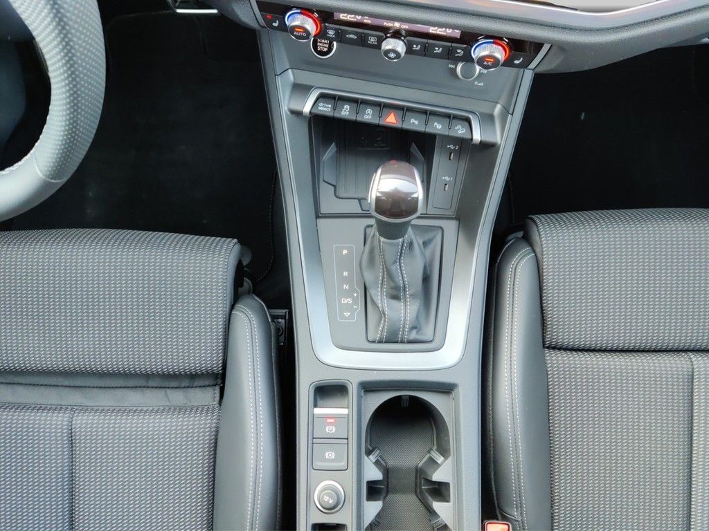 Audi Q3 Sportback 45 TFSI quattro S line - Samsaru's Car Outlet