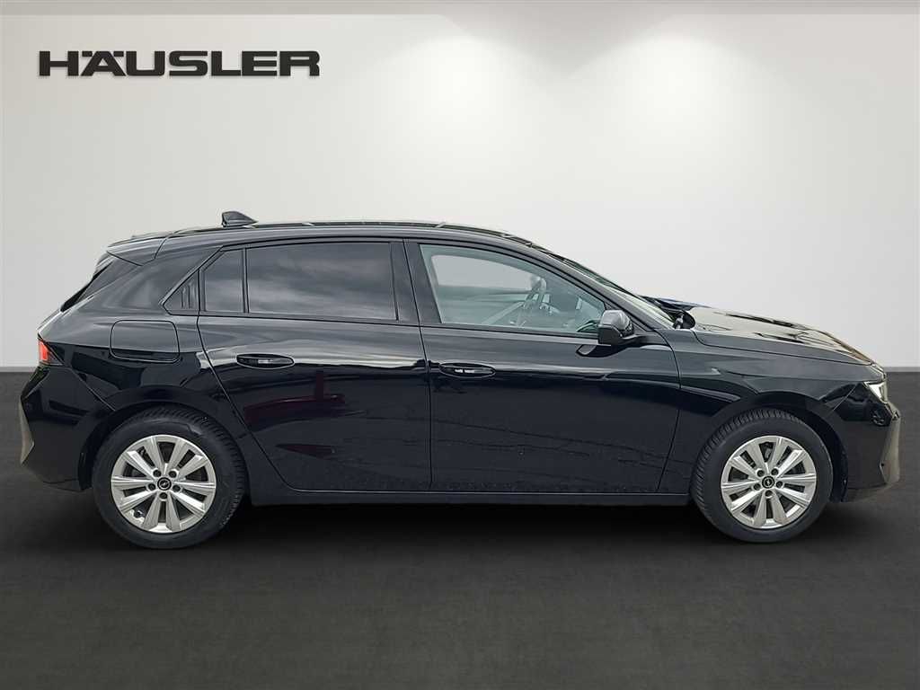 Opel Astra L 1.2 Business Edition - Samsaru's Car Outlet