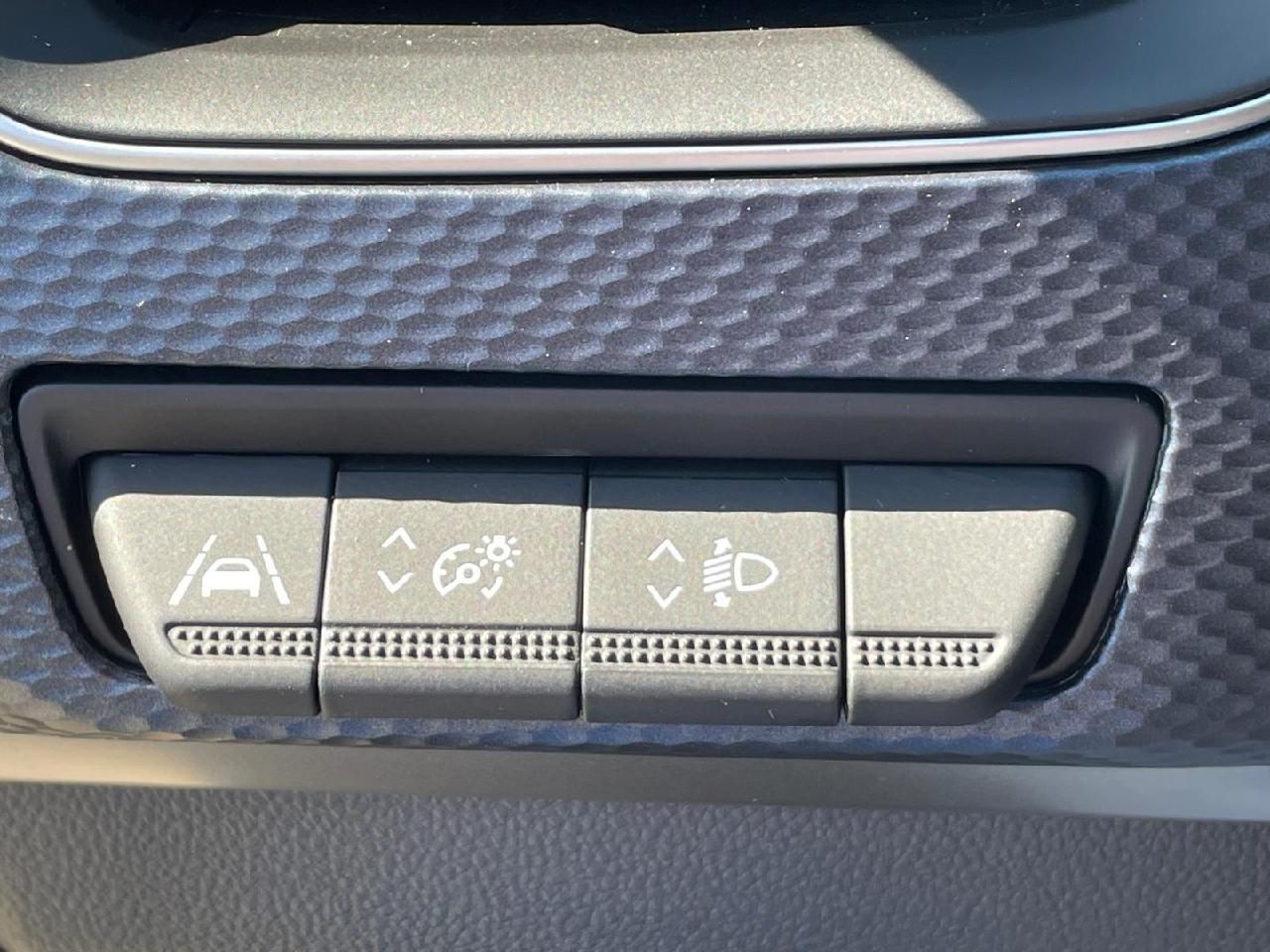 Renault Arkana TCe 140 Zen - Samsaru's Car Outlet