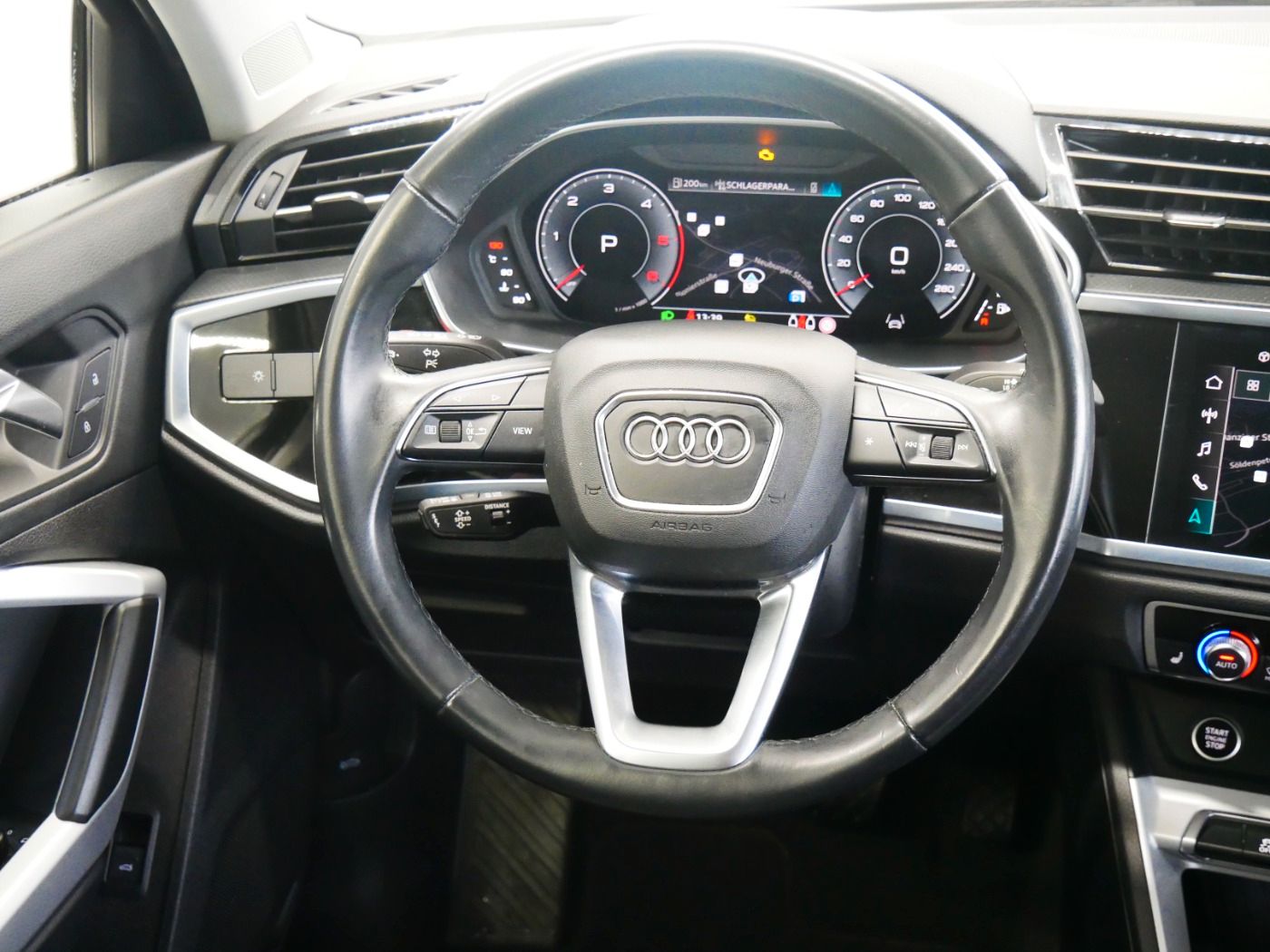 Audi Q3 40 TDI quattro advanced - Samsaru's Car Outlet