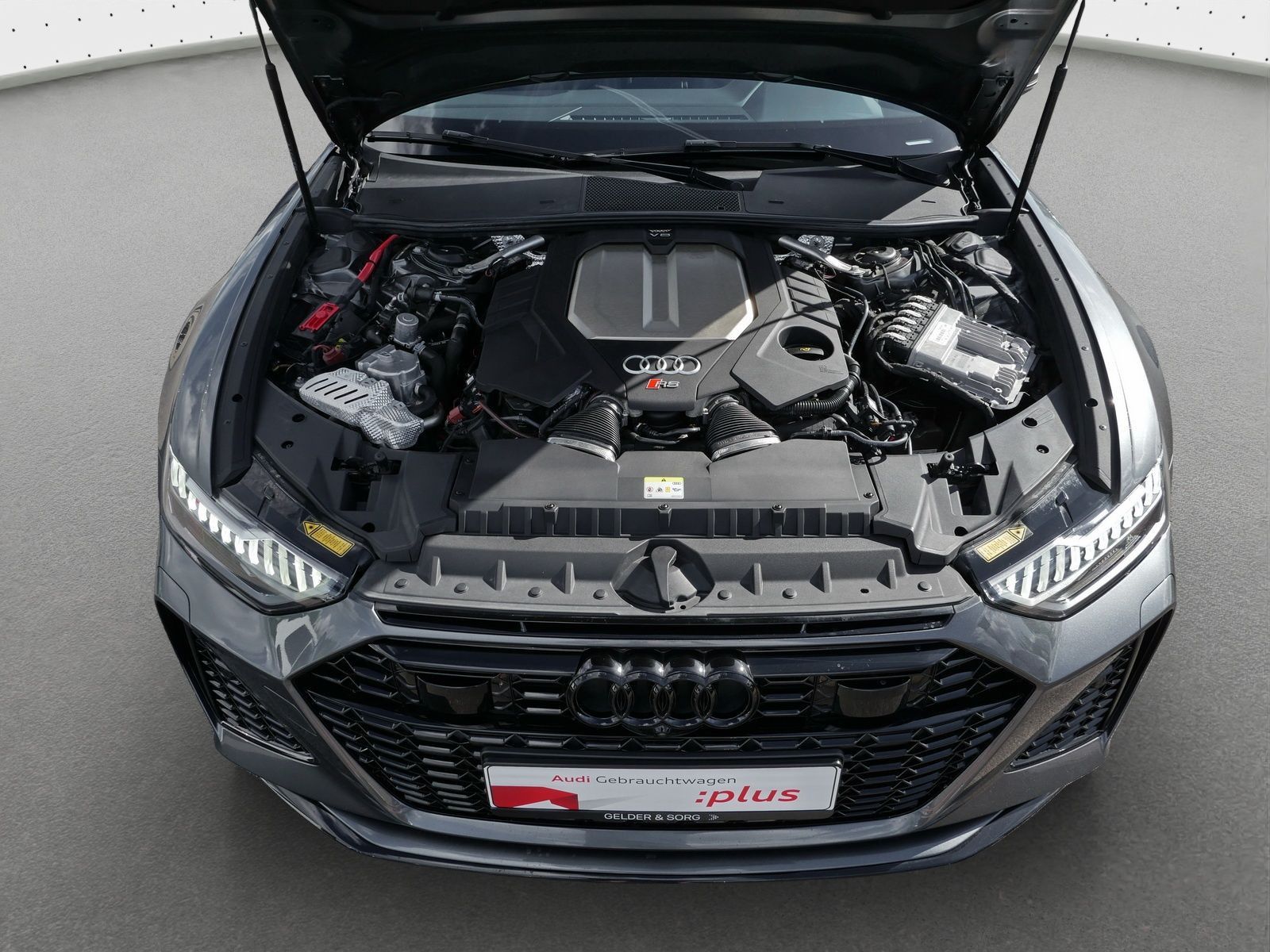 Audi RS 6 Avant qu. Keramik*Sport-Aga*305km/h*Pano