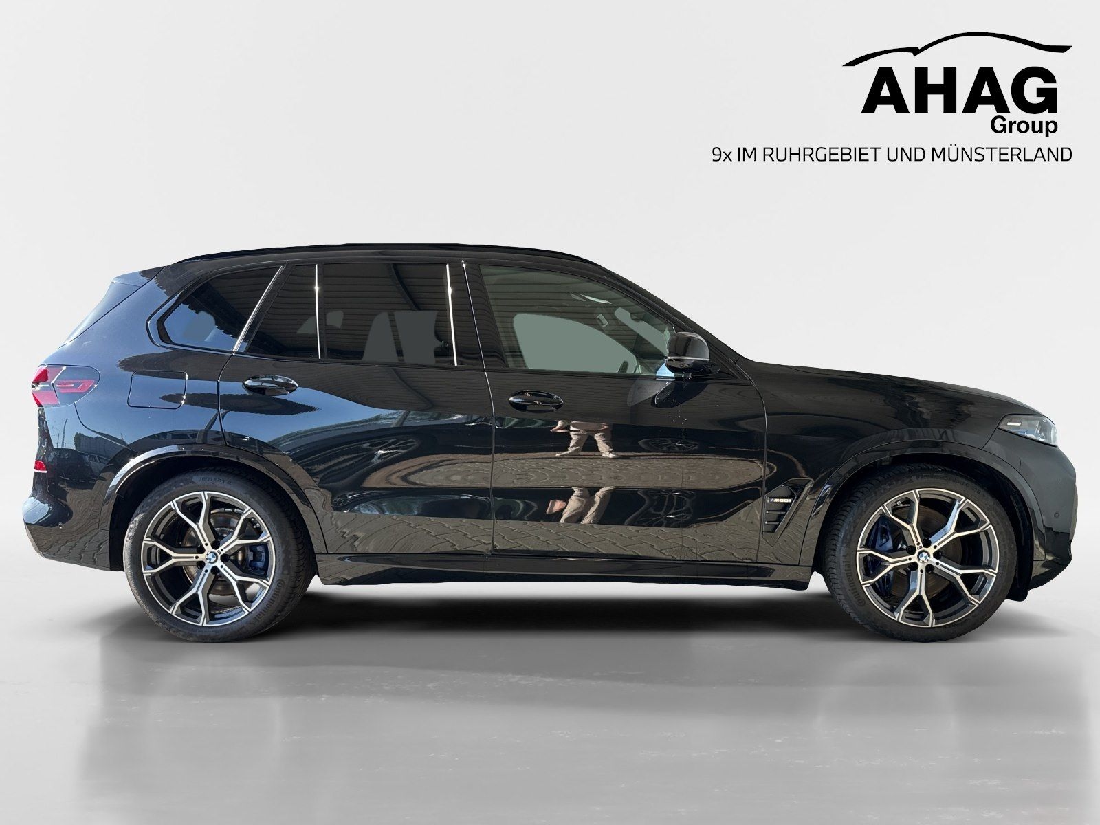 BMW X5 M60i xDrive PanoSky AHK Luftfed.StHz.H/K 360°