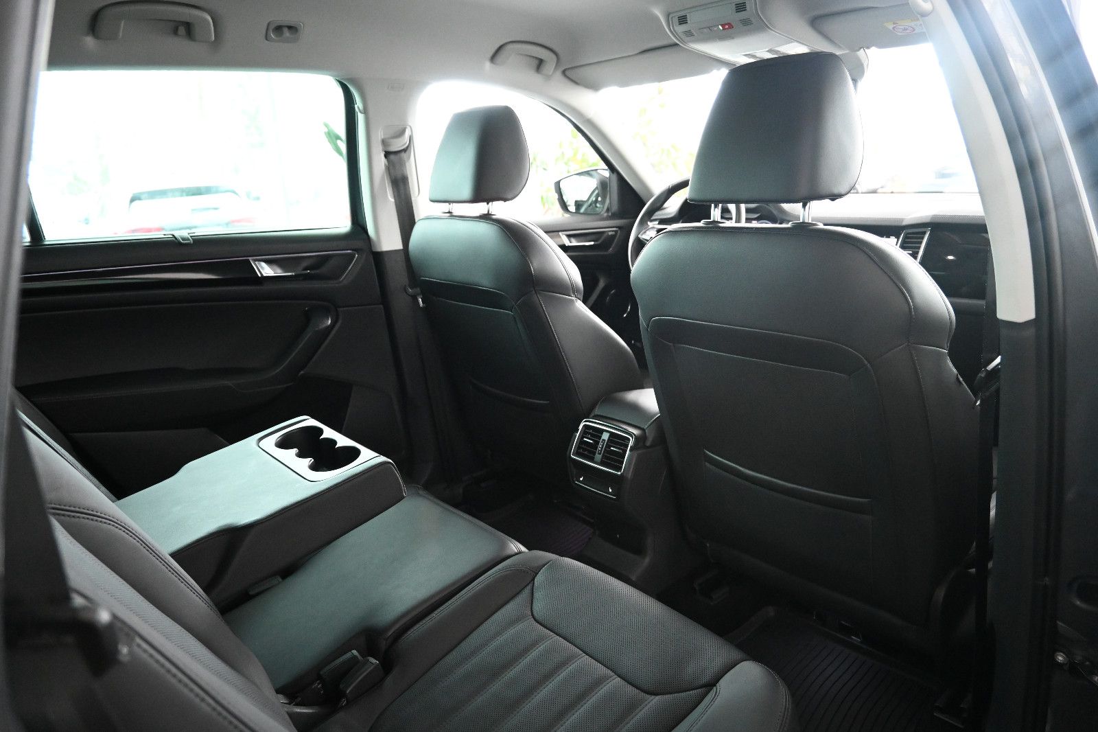 Skoda Kodiaq 2.0 TSI L&K 4M LED Navi Virtual 7-Sitzer