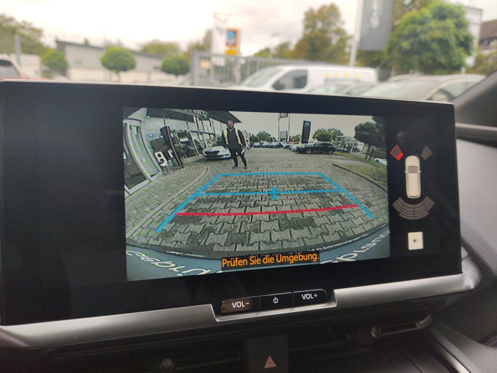 Toyota C-HR Hybrid Team D * Jahreswagen * wenig KM