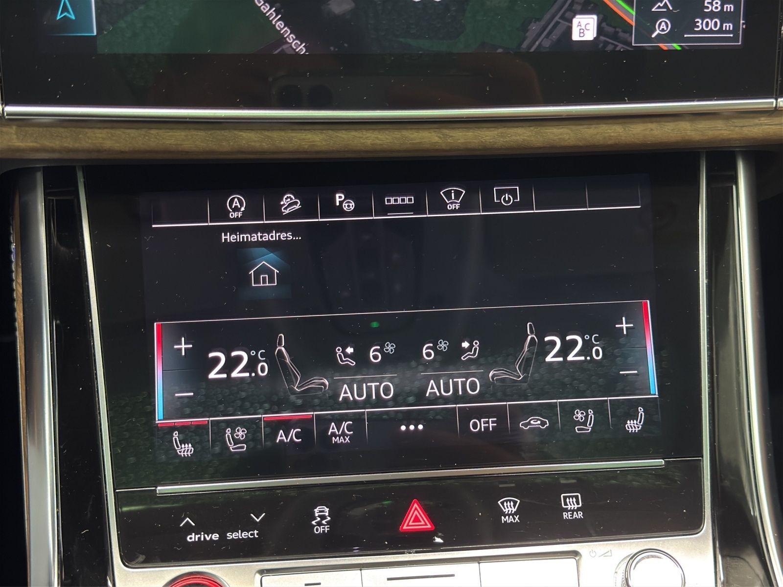 Audi RSQ8 TFSI Q EXCLUSIVE UPE192 LM23 KERAMIK PANO M