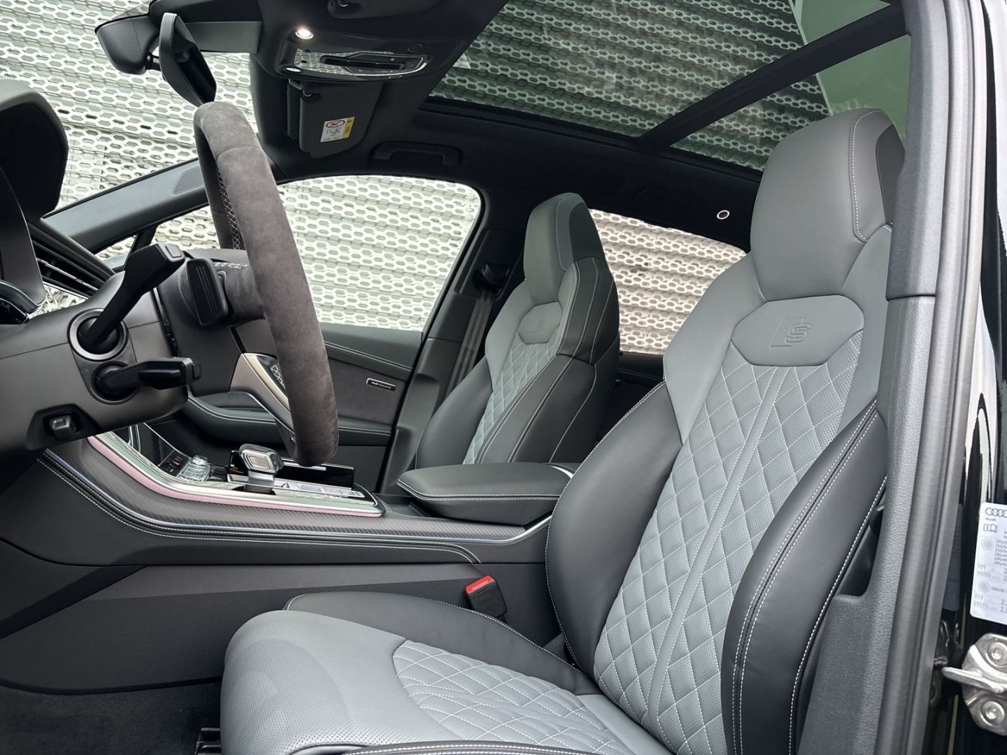 Audi Q7 S line business TFSIe quattro hybrid quat.+AH