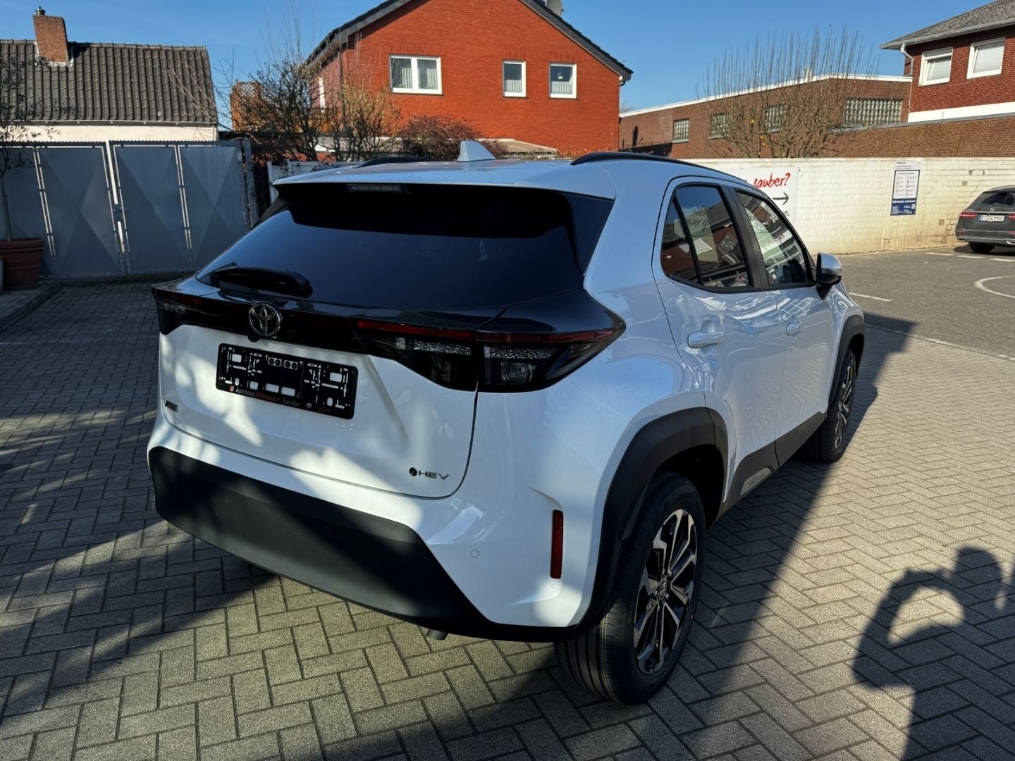 Toyota Yaris Cross 1,5l Hybrid Teamplayer ACC RFK SHZ K