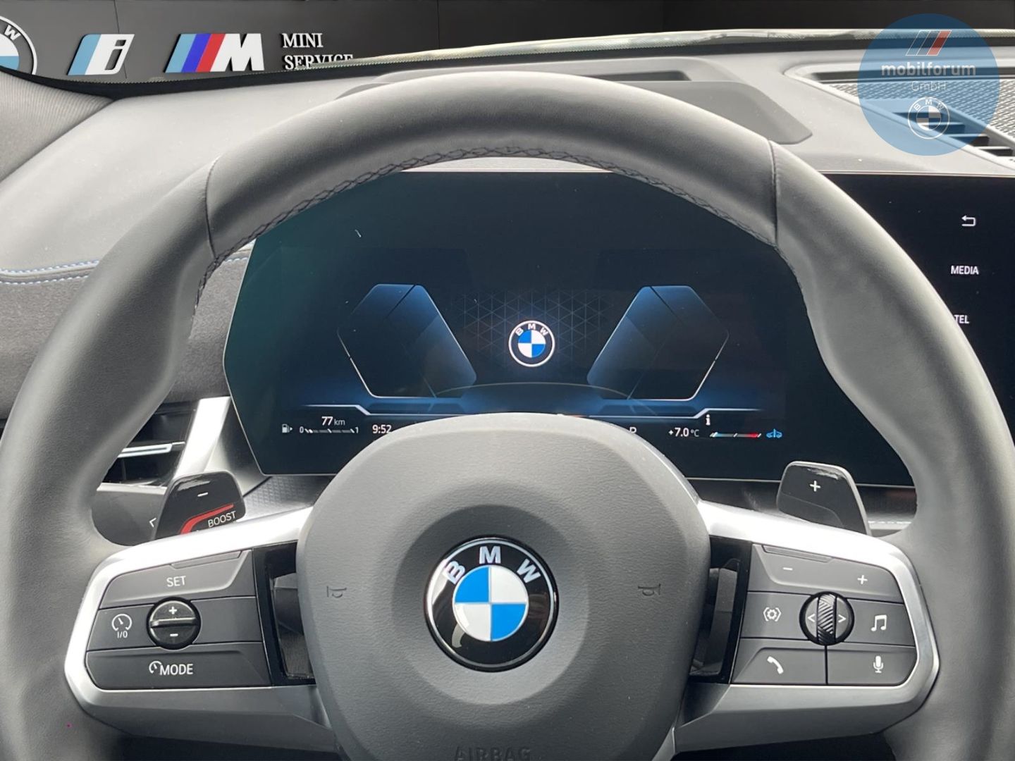 BMW X2 xDrive20d M-Sport AHK ACC HUD 360Kamera 19Zol