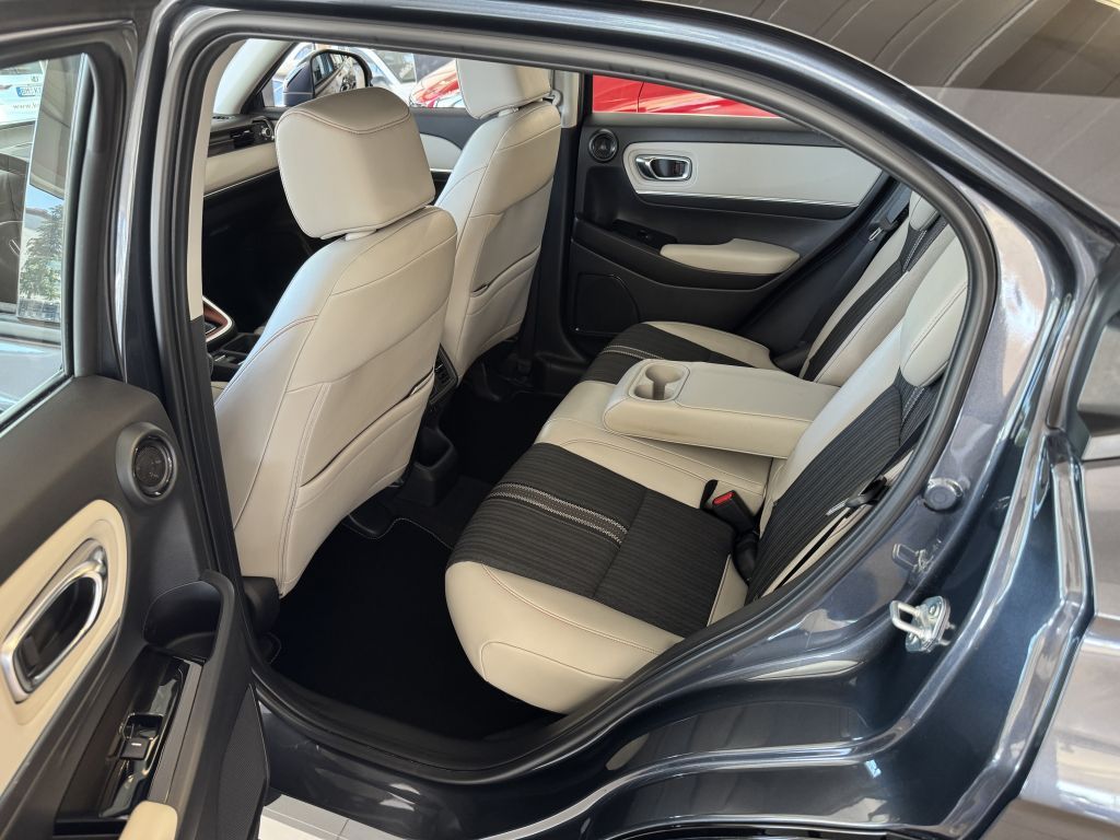 Honda HR-V e:HEV 1.5 i-MMD Hybrid Advance Style