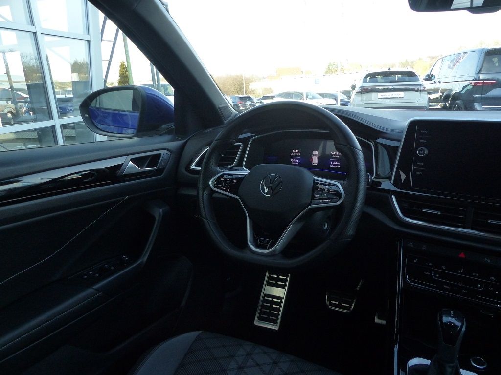Volkswagen T-Roc 1.5 TSI DSG R-Line - Samsaru's Car Outlet