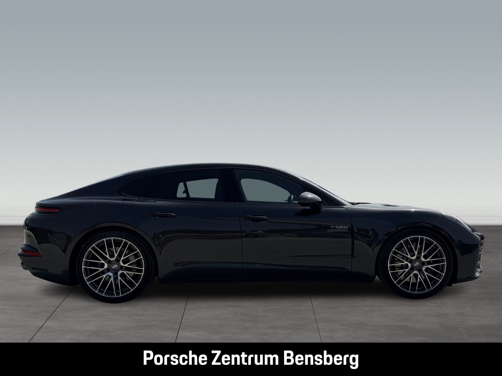 Porsche Panamera 4 E-Hybrid