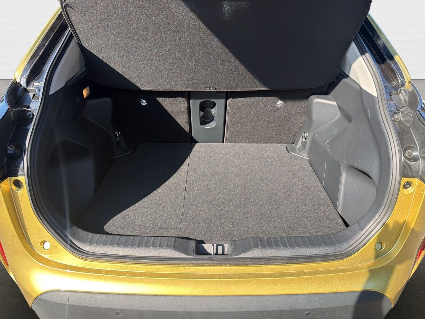 Toyota Yaris Cross 1,5l Hybrid Elegant+360 Kamera+LED+A